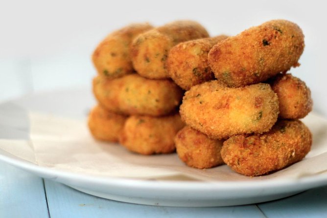 Sorrento Villa Cooking Class with Fresh Harvest Lunch - Who should book this cooking class?