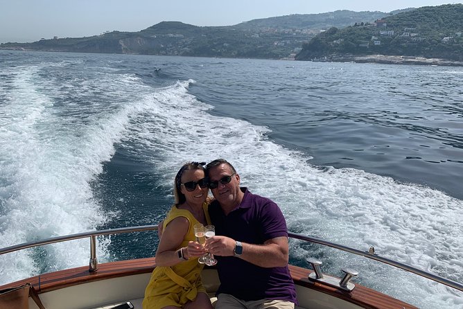 Sunset boat experience in Sorrento coast - Who will enjoy this cruise most?