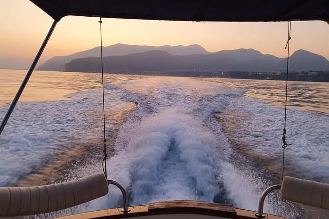 The Golden Hour: Sorrento's Sunset - Why sunset is the right time for this Sorrento cruise