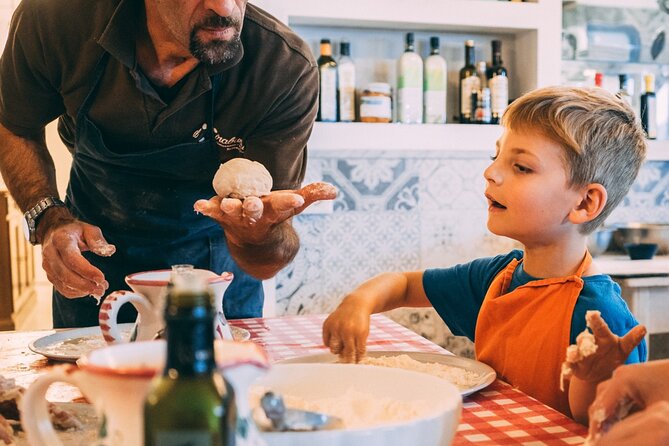 Toss, Bake, Cheers! - Sorrento Pizza Making Class with Wine - Who will enjoy this Sorrento cooking class?