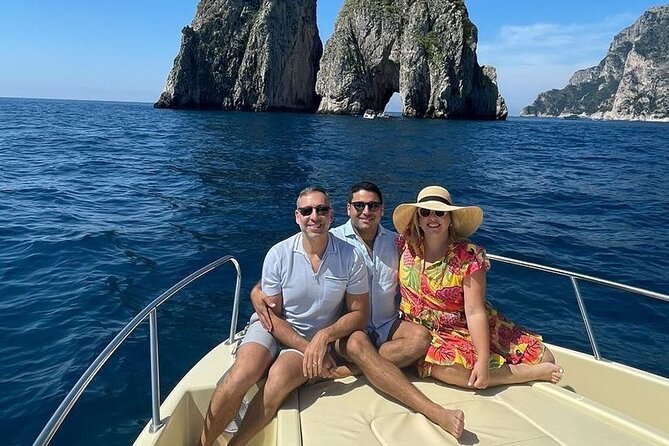 Tour Privato di Capri in Barca - Key points to know before you book