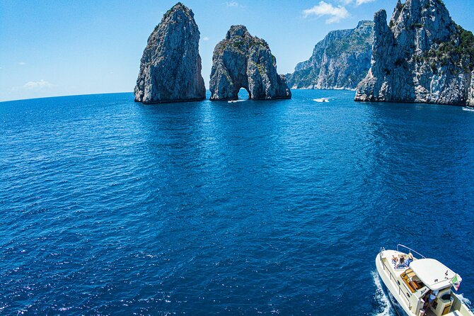 Tour Privato di Capri in Barca - Setting out from Sorrento for a full day at sea