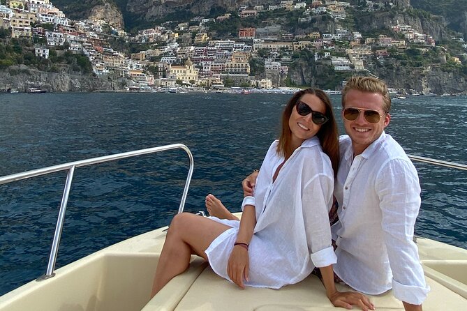 Tour Privato di Capri&Positano in Barca - Green, White, and other Capri grottoes