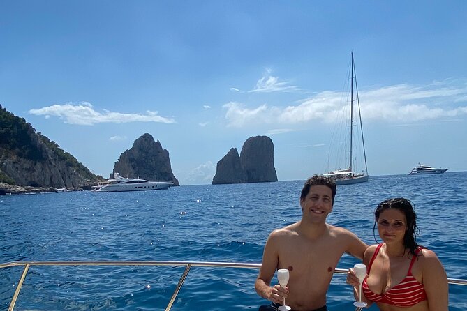 Tour Privato di Capri&Positano in Barca - Swimming and snorkeling near Capri and Nerano