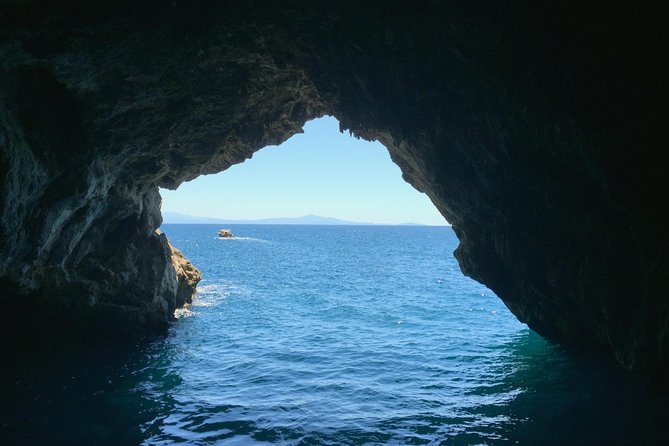 Tour the Sea Grottoes of the Amalfi Coast - Approaching Positano by Sea