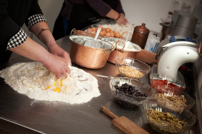 Traditional Neapolitan cooking class - Key points at a glance