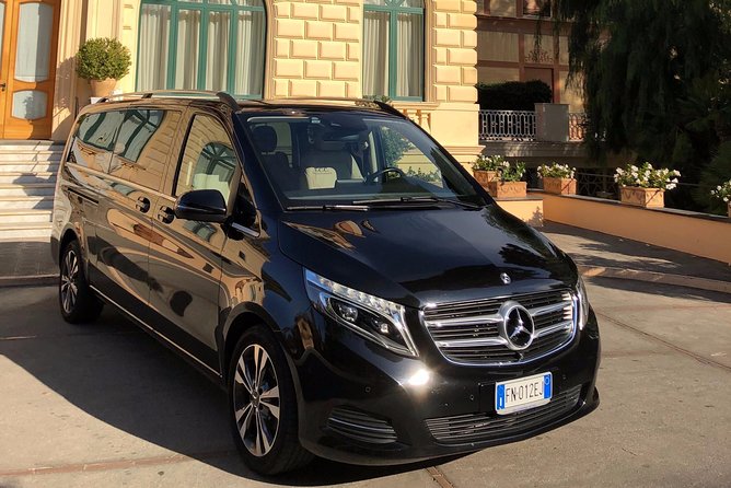 Transfer from Positano to Naples - What the Mercedes ride is like