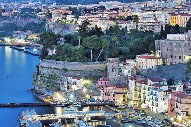Transfer from Sorrento to Naples airport or station - Key points to know before booking