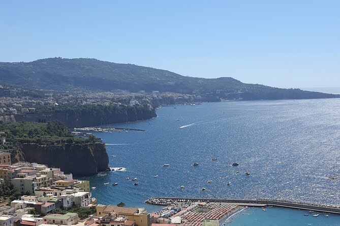Transfer from Sorrento to Naples airport or station - Leaving Sorrento without the bus headache