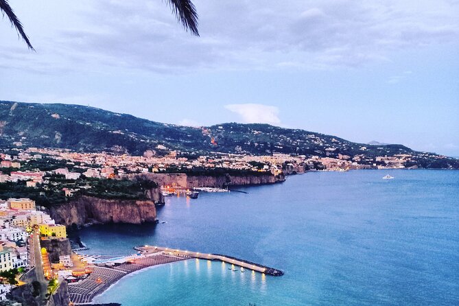 Transfer private from Positano to Naples or viceversa - A private ride on one of Italy’s trickiest roads