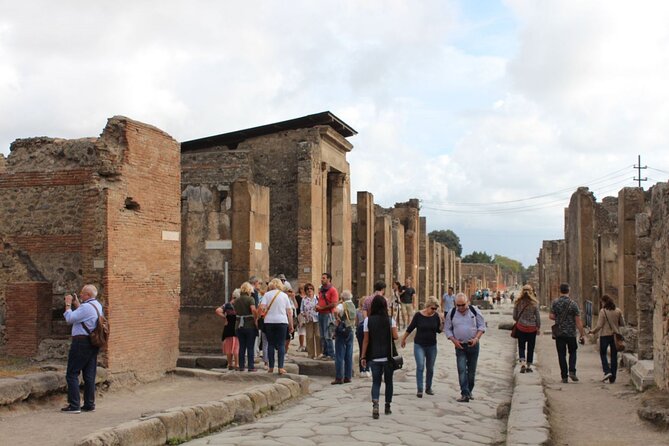 Transfers from Sorrento, Amalfi Coast to Rome - Who will get the most from this transfer?